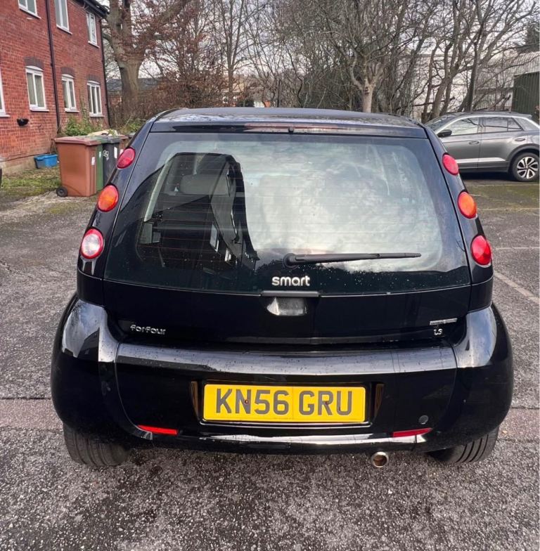 Smart, FORFOUR, Automatic 1.3 petrol very low Millage 