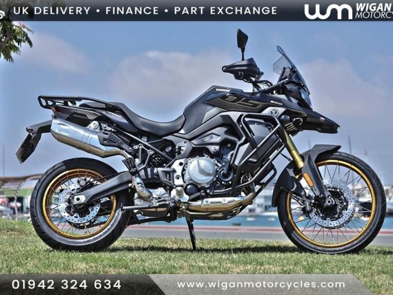 VOGE 900DSX