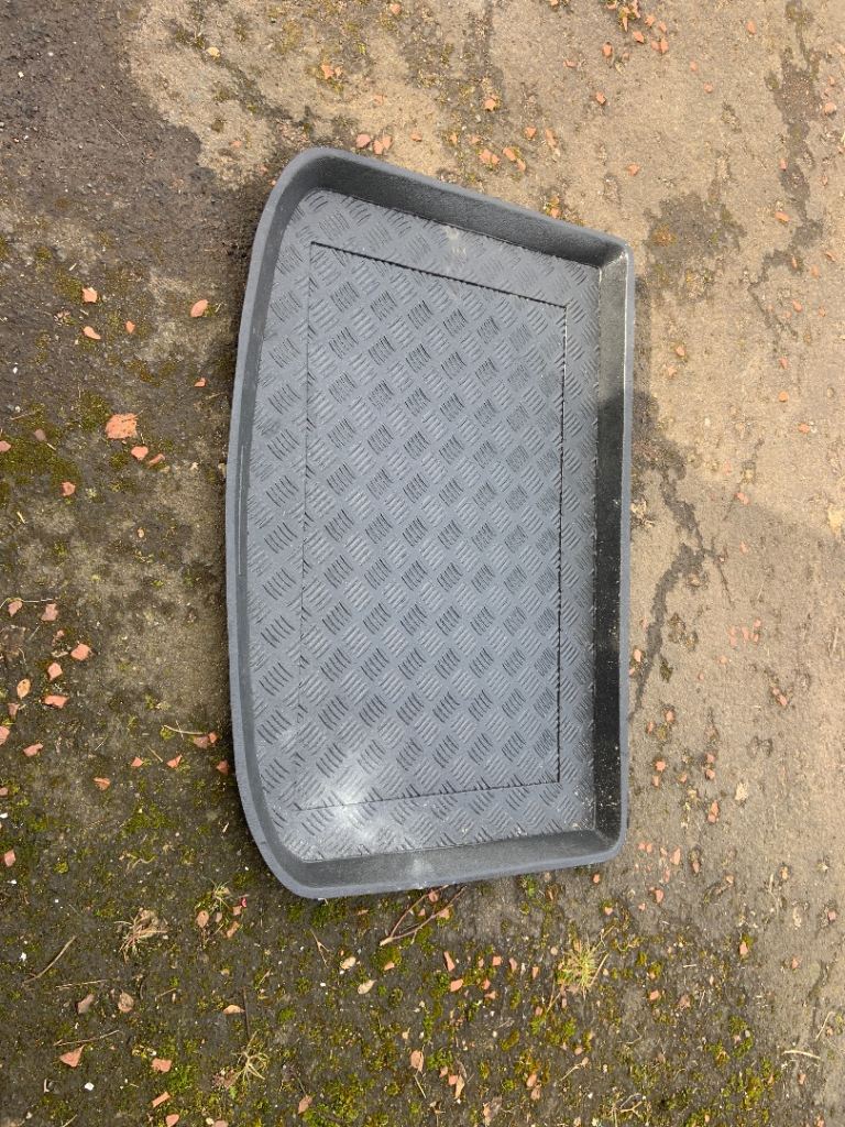 2016 Audi A1 boot protector