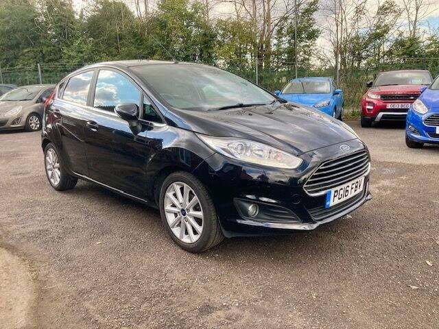 2016 Ford Fiesta 1.0 EcoBoost Titanium 5dr HATCHBACK PETROL Manual