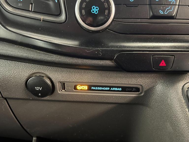 2022 Ford Transit 2.0 EcoBlue 130ps Double Cab Chassis CHASSIS CAB DIESEL Manual