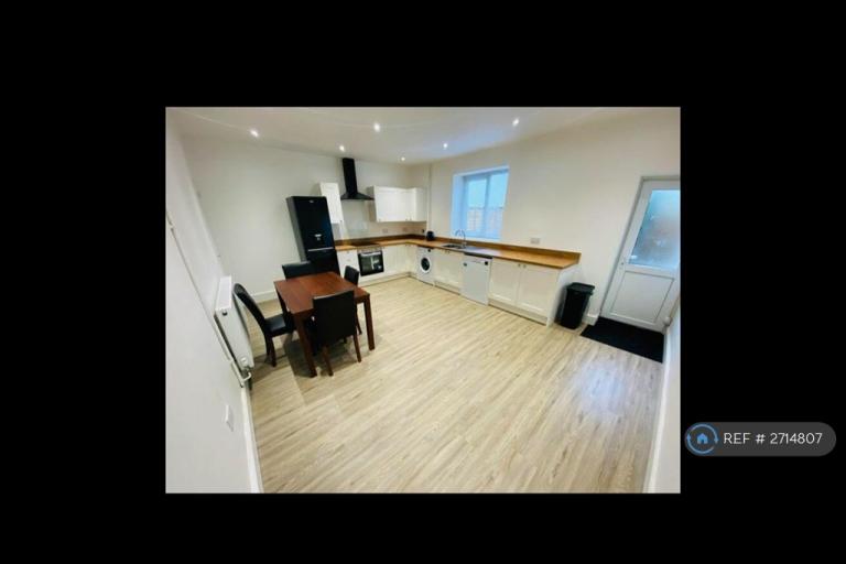 2 bedroom house in St. Johns Lane, Bristol, BS3 (2 bed) (#2714807)