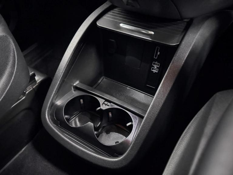 2019 Mercedes-Benz V-Class 2.0 V300d AMG Line MPV 5dr Diesel G-Tronic+ Euro 6 (s/s) 7 Seat (239 p...