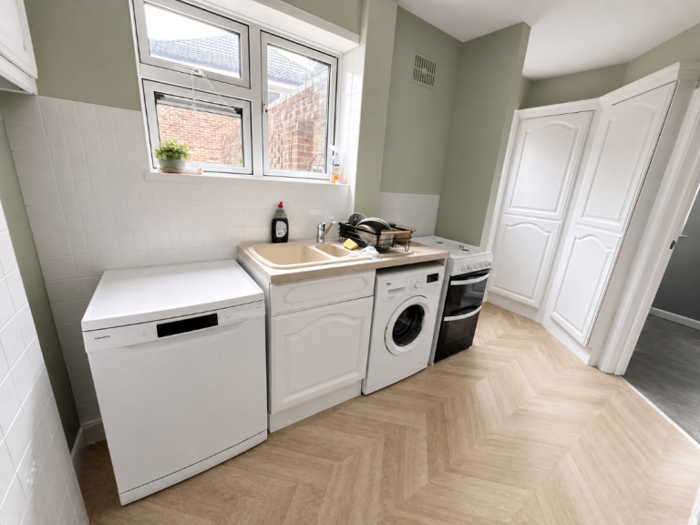 Newly renovated room for rent 