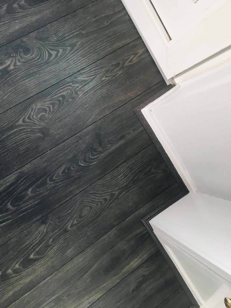 Vinyl flooring