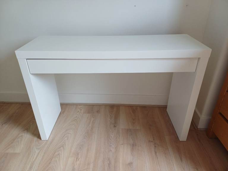 White Desk with Drawer – Good Condition