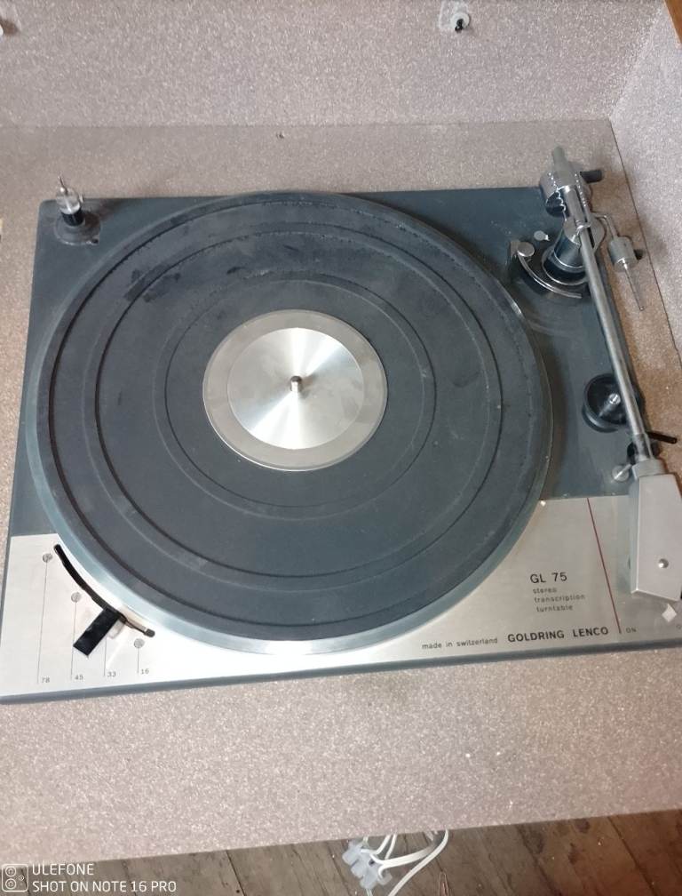 Goldring lenco turntable 