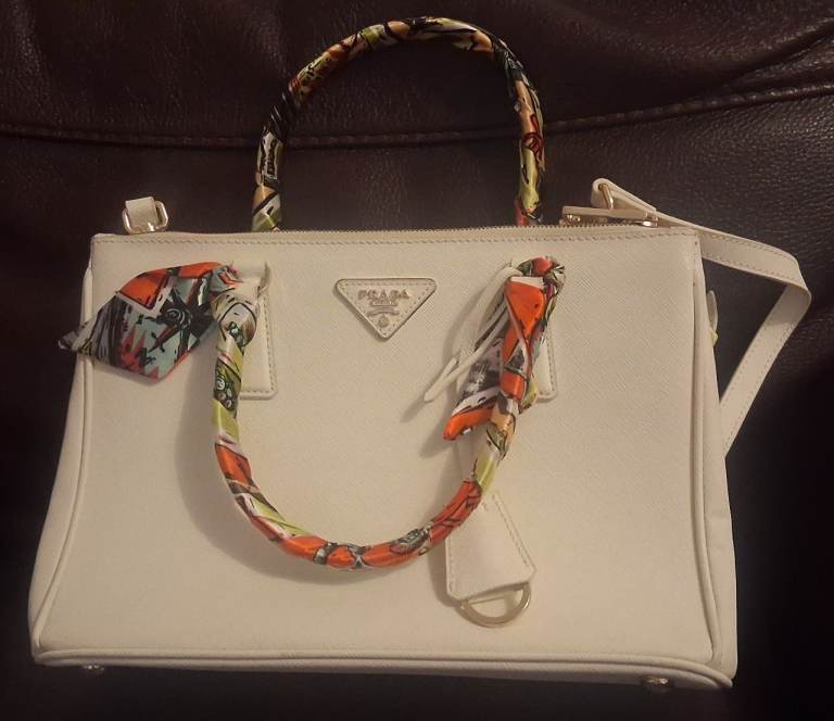 Prada handbag woman 