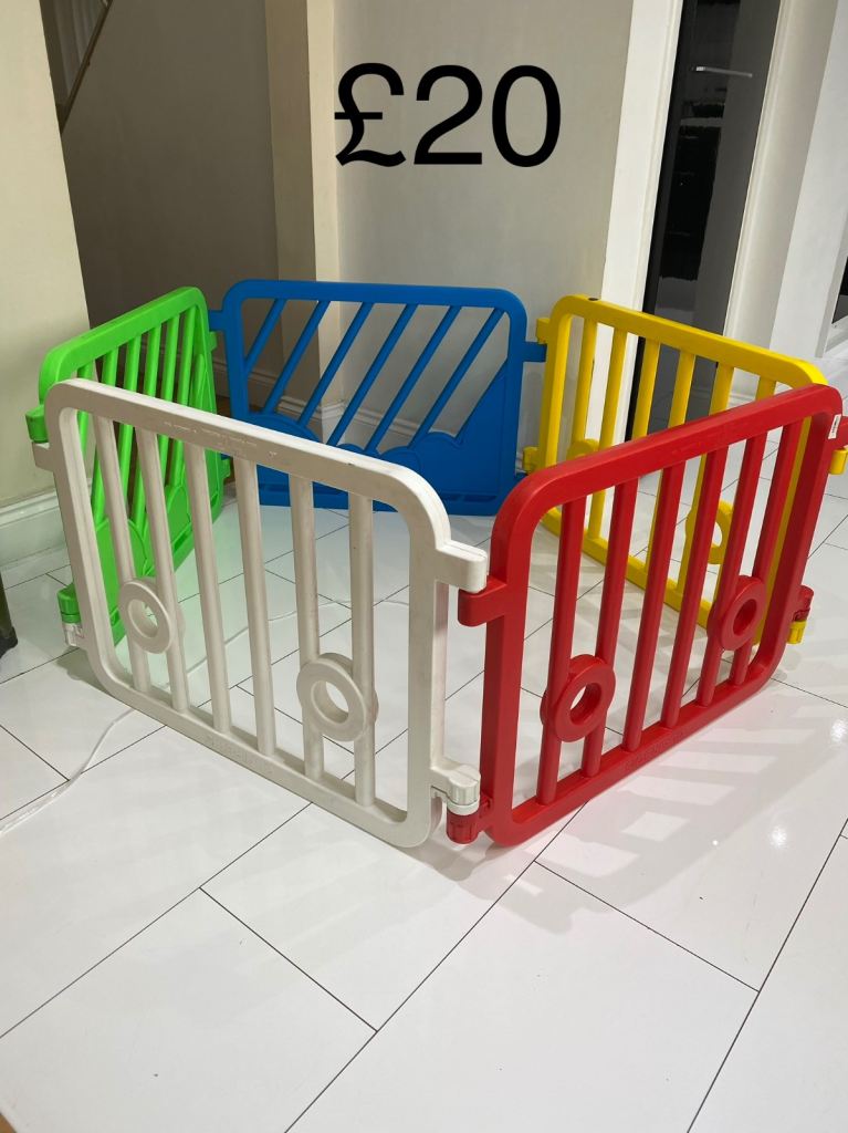 Dog pen