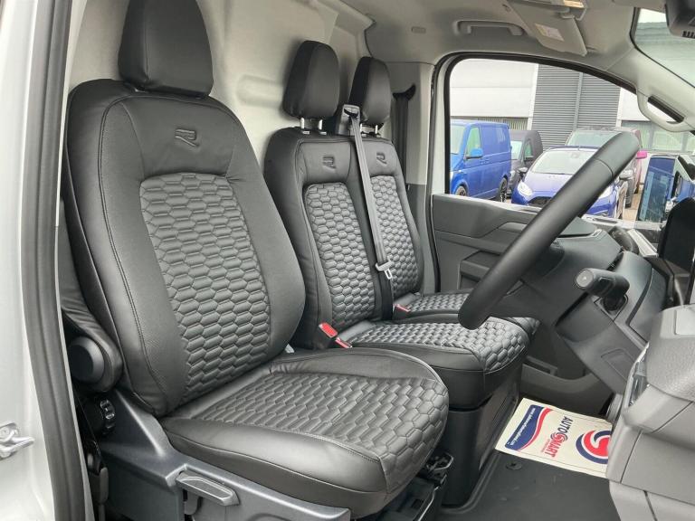 2025 Volkswagen Transporter 2.0 TDI 150 Sportline Edition R 4Motion Dsg Pro PANEL VAN Diesel Auto...