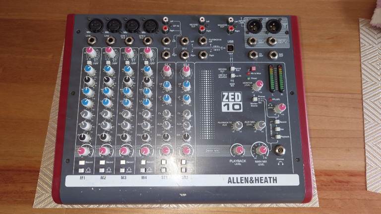 Allen and Heath ZED10 mixing desk for studio with usb 