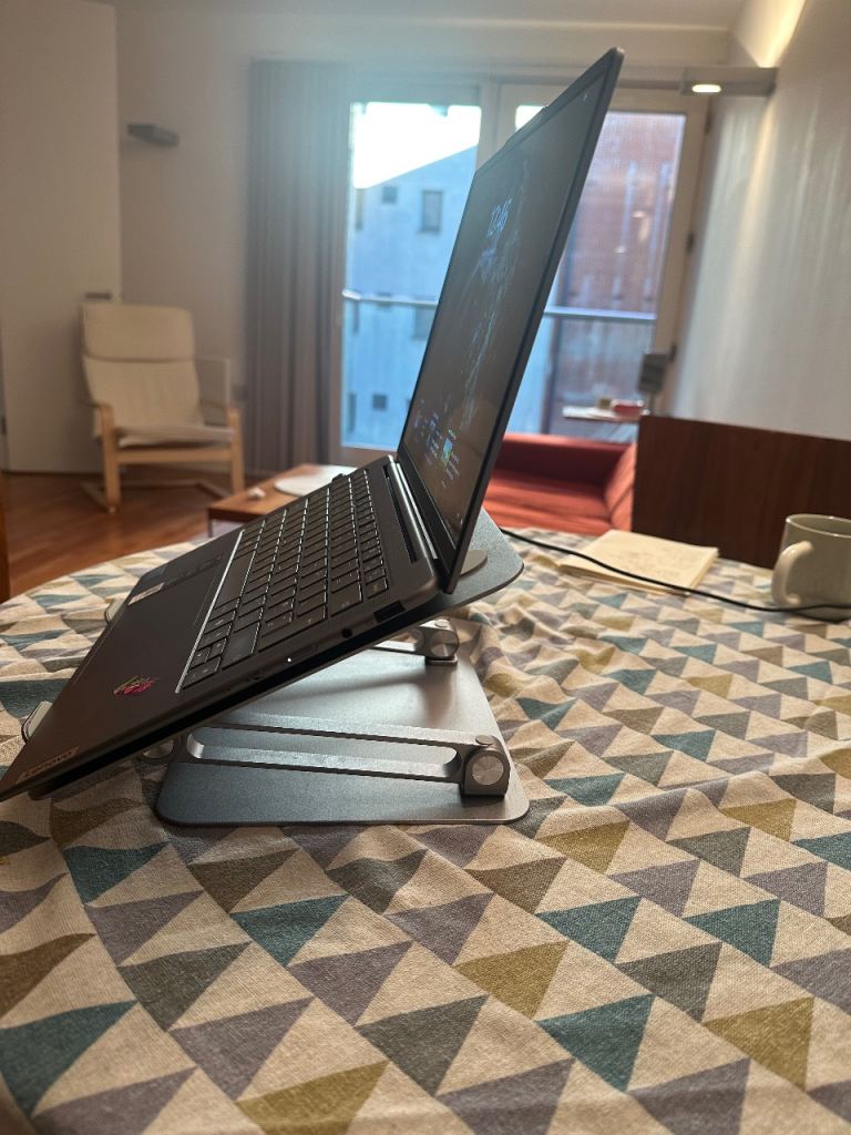 BoYata Laptop Stand