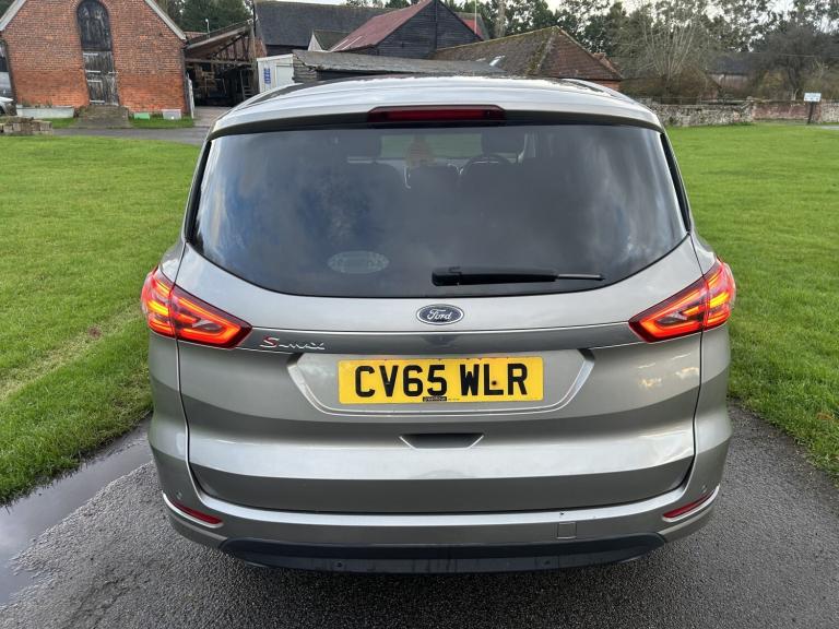 FORD S-MAX 2.0 TDCi Titanium 2015