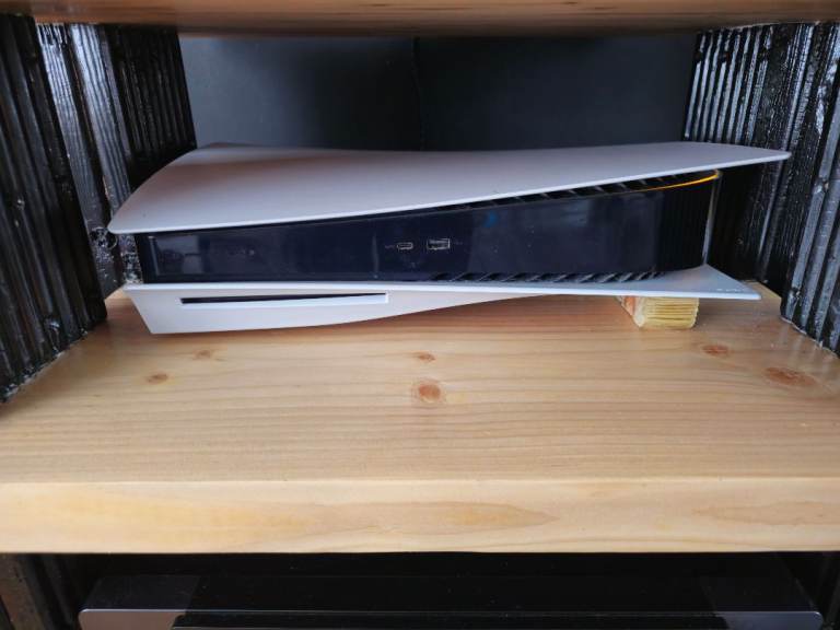 Ps5 with dvd