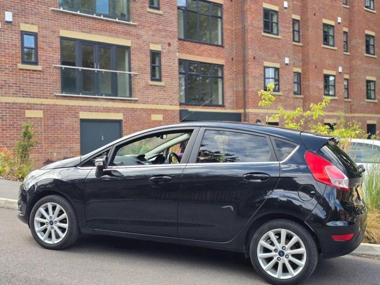 FORD FIESTA 1.0T EcoBoost Titanium Euro 6 (s/s) 5dr 2015