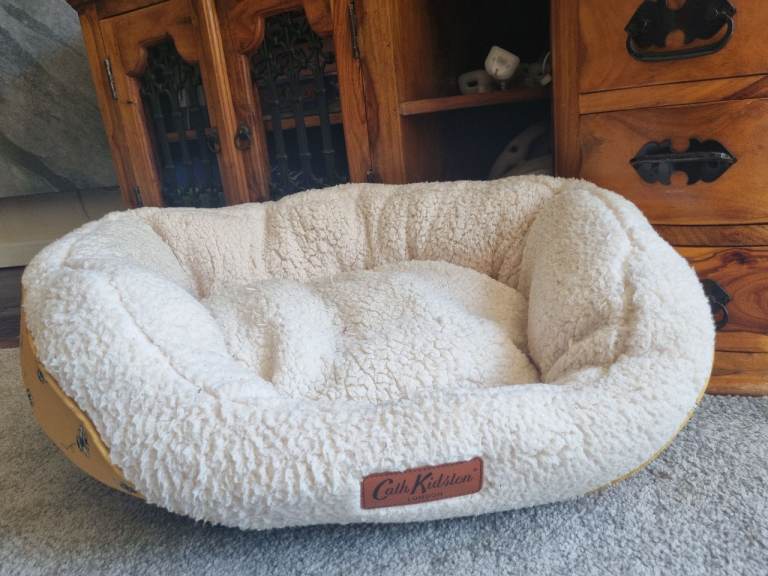 cath Kiddston pet bed S/M