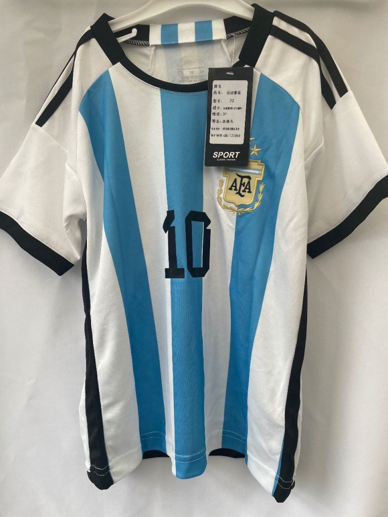 Football Kit with Messi 10 Shirt and Shorts – New