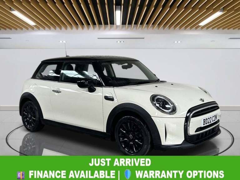2022 MINI Hatch 1.5 Cooper Classic Hatchback 3dr Petrol Manual Euro 6 (s/s) (136 ps) Hatchback Pe...