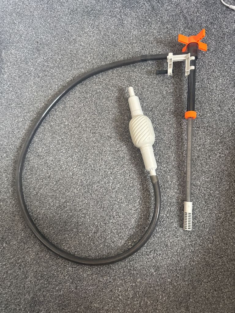 Siphon pump for aquariums 