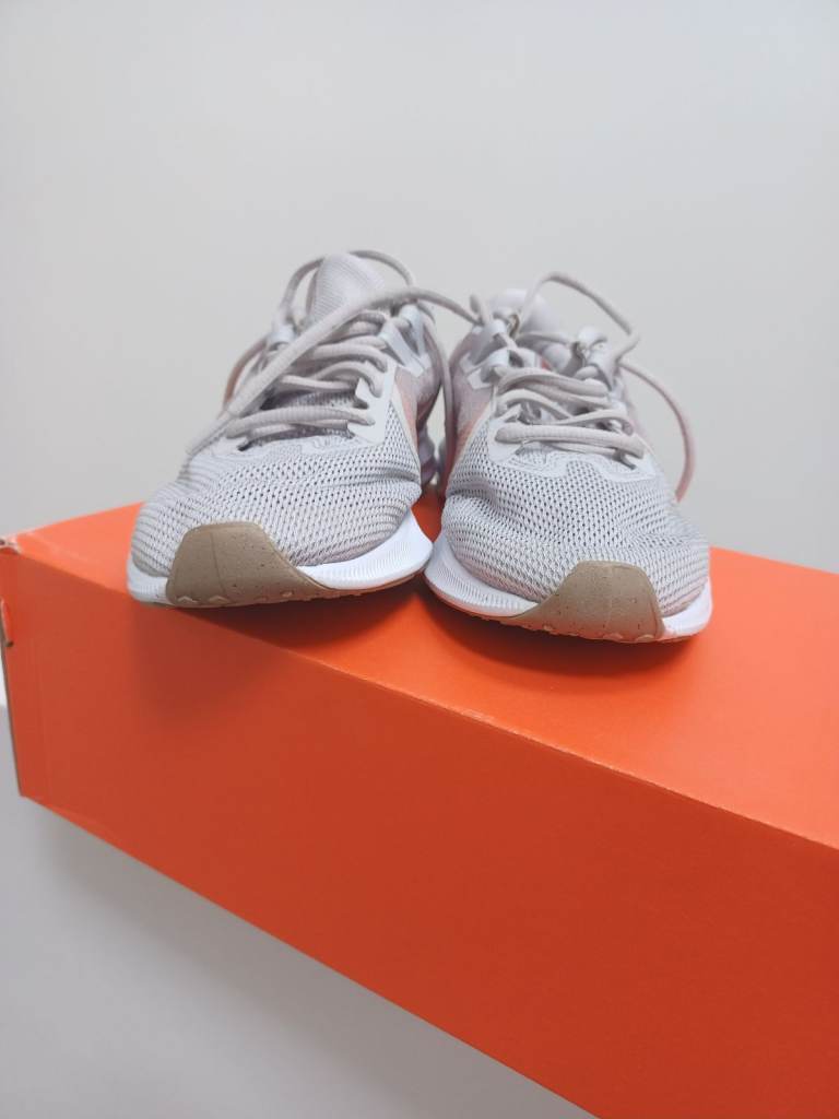 Nike DownShifter 9 Women's Grey/Pink Running/Gym Trainers UK6/EU40 Sneakers