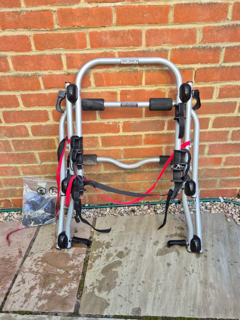 3 Bike Carrier Rear Mount Cycle Rack Halfords
