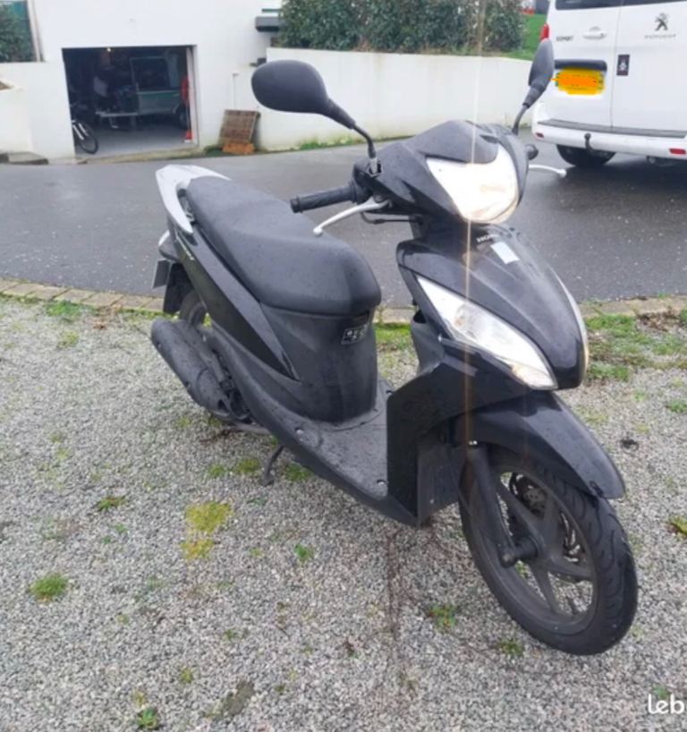 Honda, VISION, 2012, 108 (cc) 30000miles + Extras (Read Description)