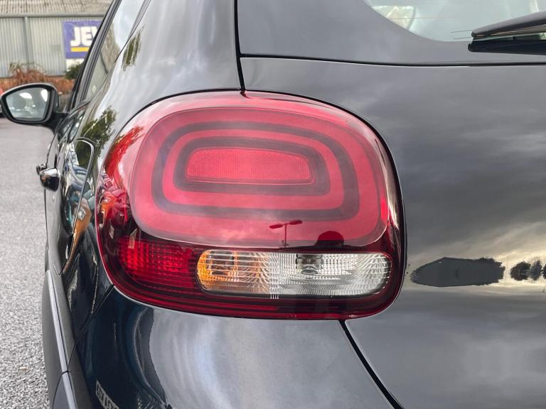 2021 Citroen C3 1.2 PureTech Shine Euro 6 (s/s) 5dr HATCHBACK Petrol Manual