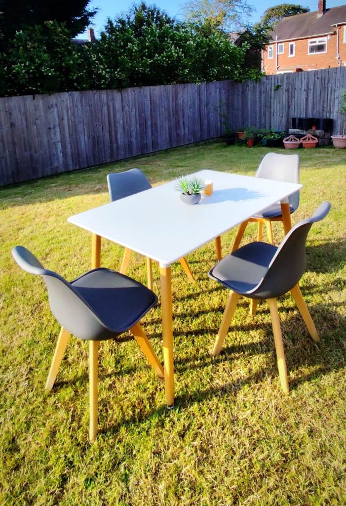 4-Seater Dining Table and Chairs Set