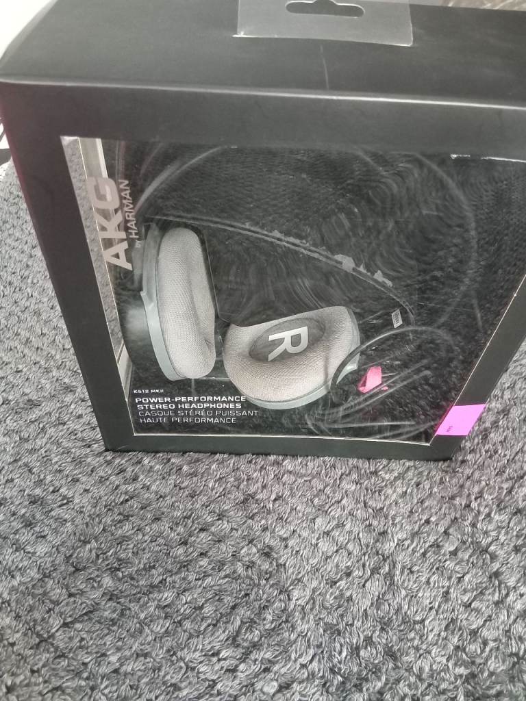 AKG K512 Headphones – Black, Good Condition