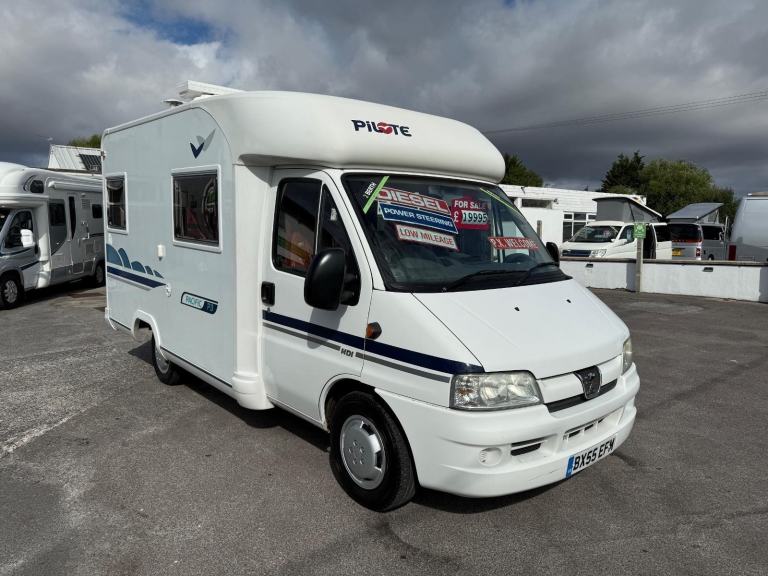 Pilote Pacific P3 2 Berth Peugeot Boxer DIESEL MANUAL 2006