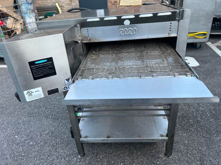 TurboChef Commercial Conveyor Oven – Good Condition CATERING PIZZA BAKERY CAFE KITCHEN OVEN 