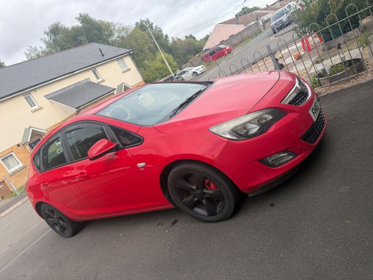 Vauxhall, ASTRA, Hatchback, 2010, Manual, 1956 (cc), 5 doors