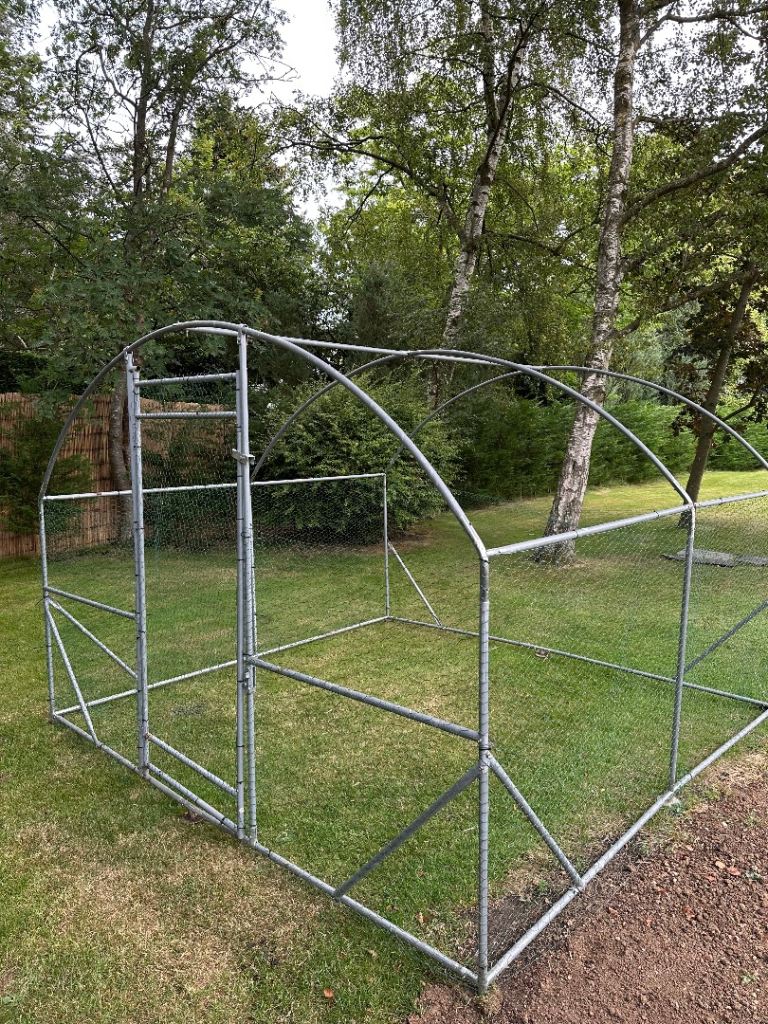 Chicken/Dog/Rabbit pen enclosure