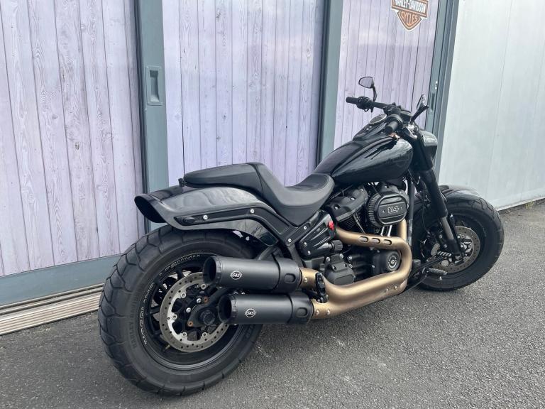 2019 Harley-Davidson SOFTAIL FAT BOB FXFBS Solid Colour (18MY) CUSTOM PETROL Manual