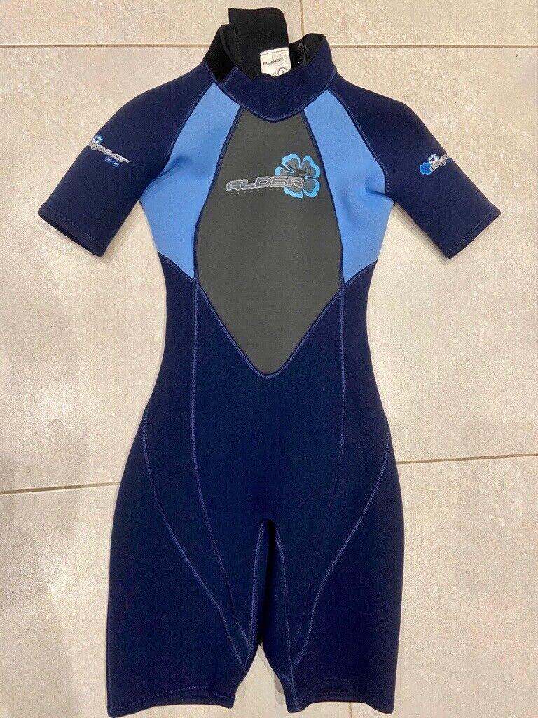 Wetsuit Alder 3/2 Shortie Size 8