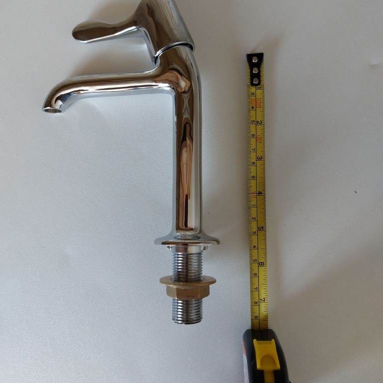 New Chrome Kitchen/Bathroom Pillar Tap - Single Lever Mixer