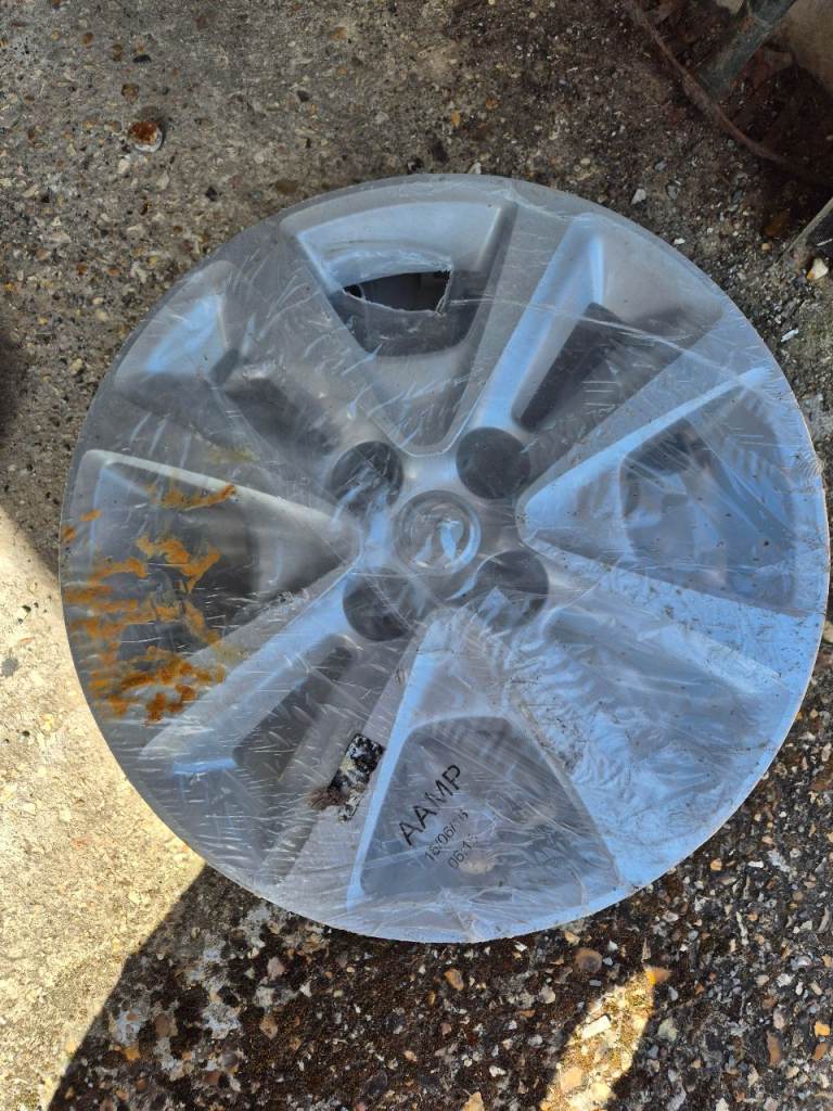 2016 Vauxhall Corsa 16" Wheel Trims 