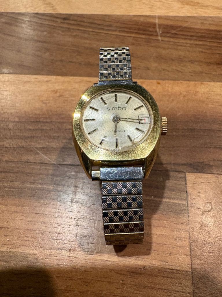 Vintage Simba Ladies 17Jewels Swiss Wristwatch by Ingersoll 1970 Circa Running  