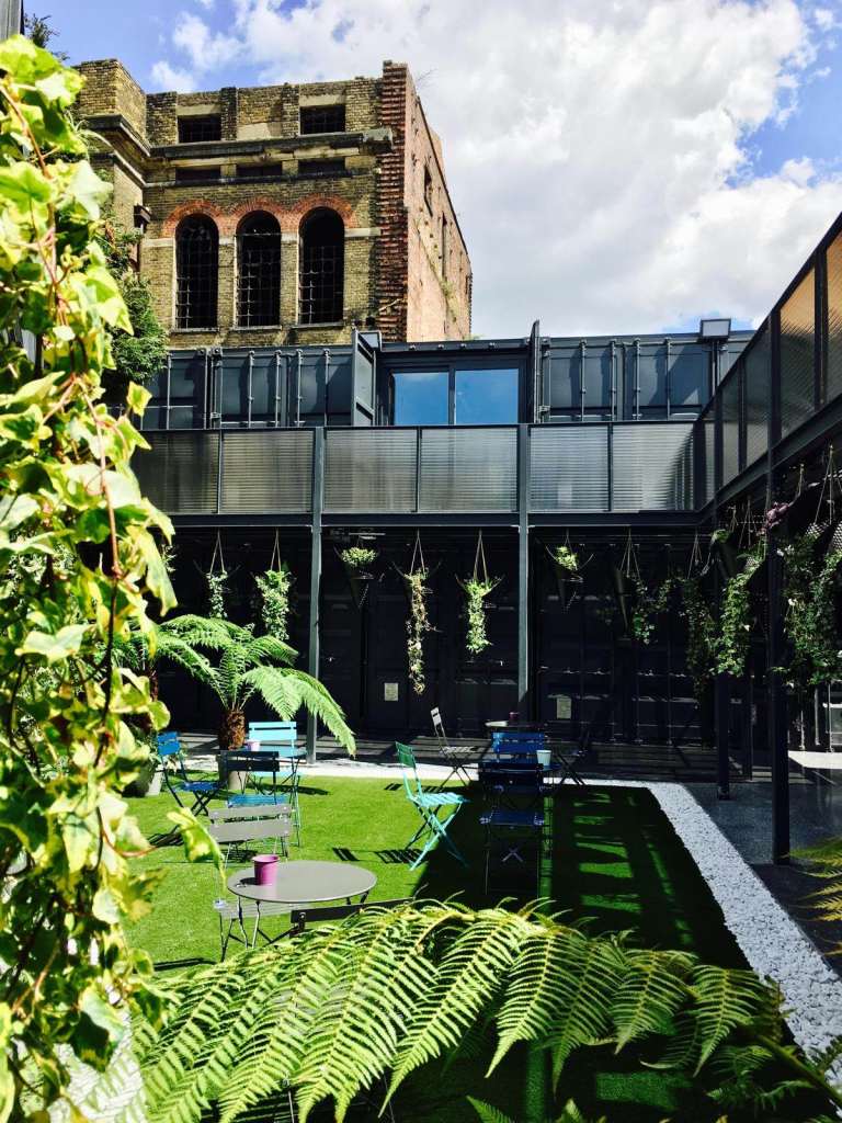 Range of Business Units To Rent in Hackney