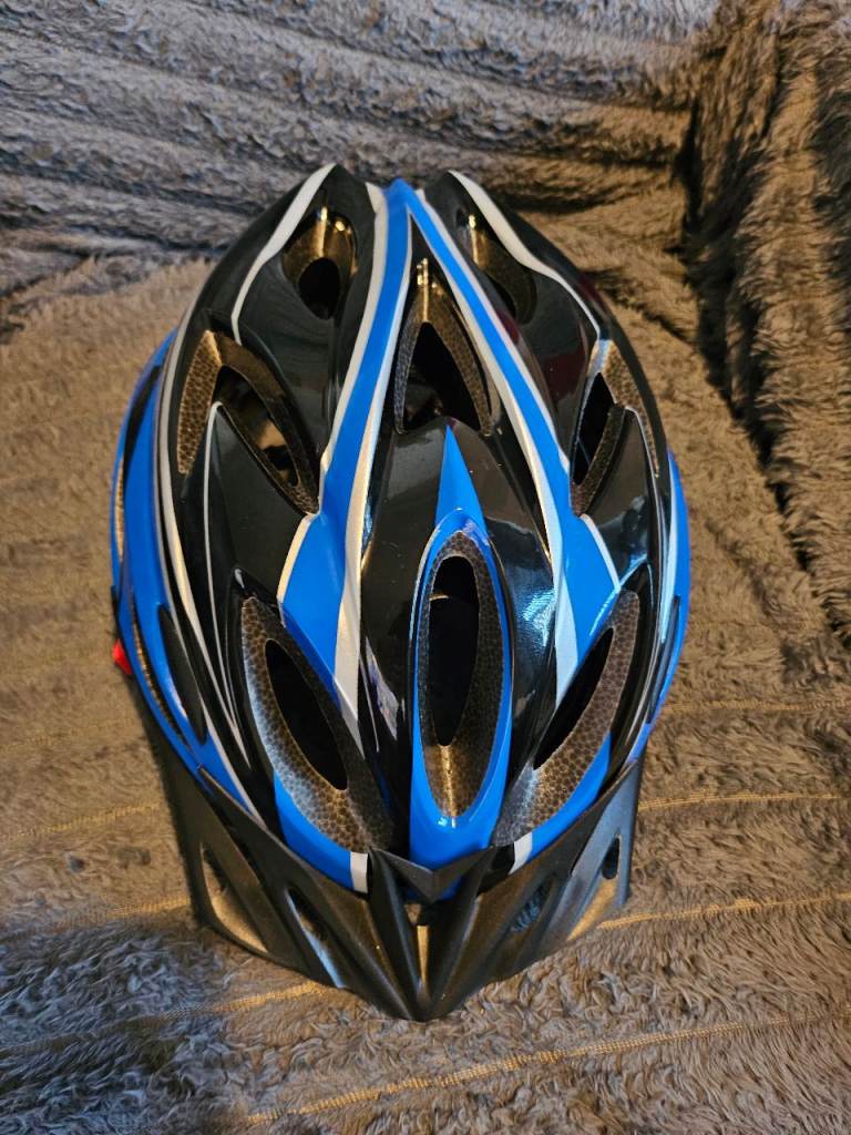 Brand new bike helmet no packaging