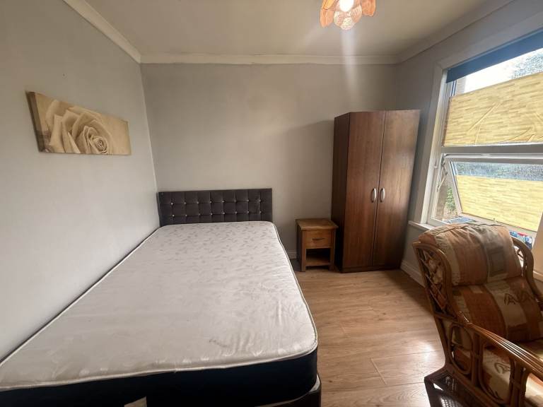 Spacious 1 Bedroom Flat To Let In Luton, LU3!!!