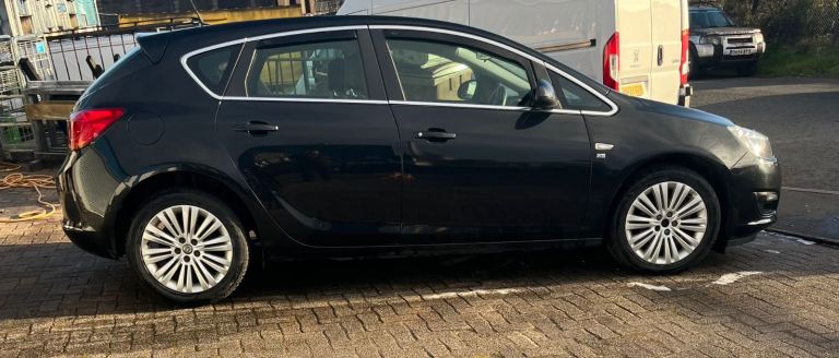 Vauxhall, ASTRA, Hatchback, 2014, Manual, 1398 (cc), 5 doors