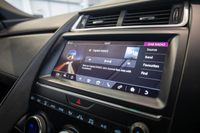 2018 Jaguar E-Pace 2.0 D150 SUV 5dr Diesel Auto AWD Euro 6 (s/s) (150 ps) *12 Months Free AA B ES...