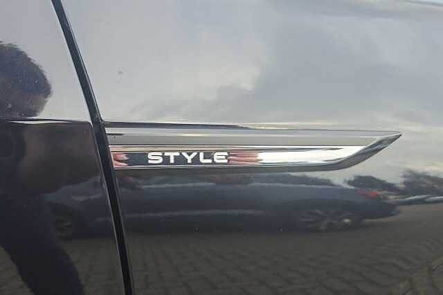 2023 Volkswagen Golf 1.5 TSI Style Edition 5dr Hatchback Petrol Manual