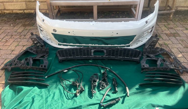 Genuine mk7 gtd bumper with trims for sale 