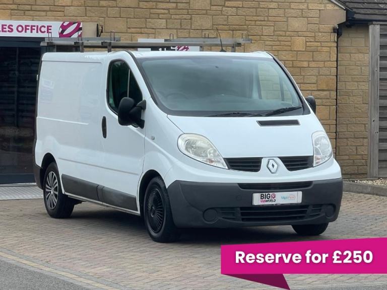 Renault Trafic SL27 DCI 90 SWB LOW ROOF