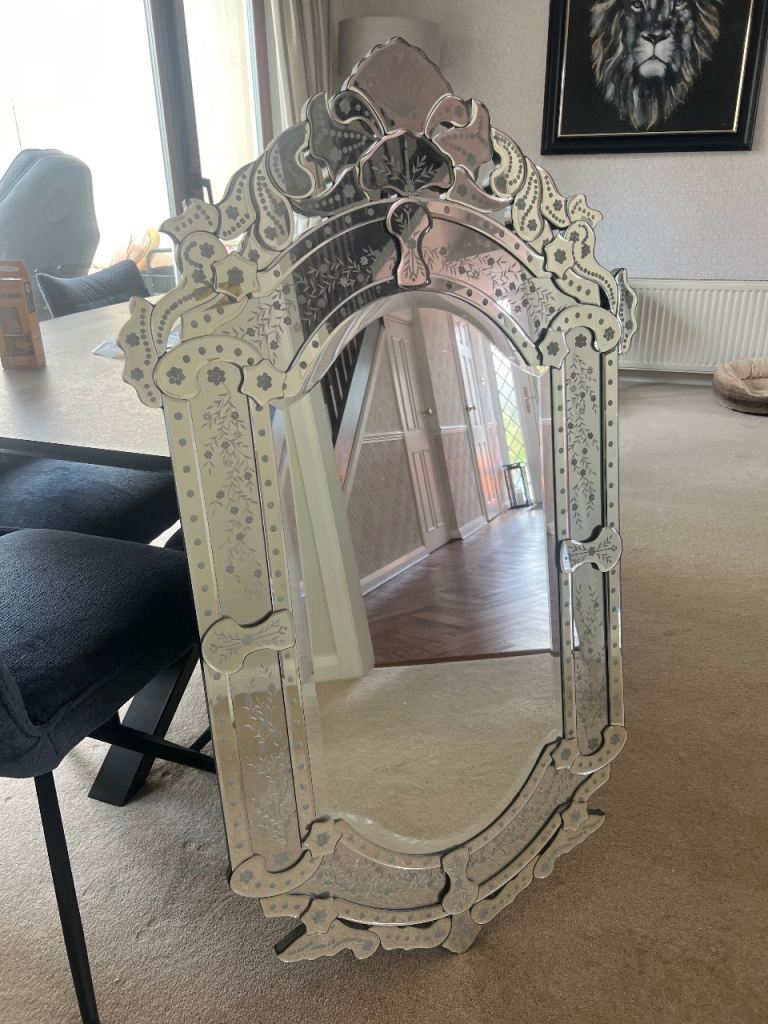 Venetian Style Ornate Wall Mirror
