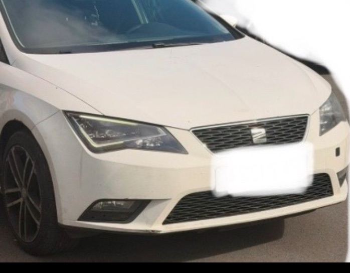 Seat Leon front headlights 