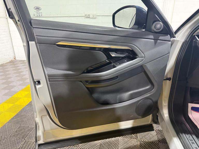 2019 Land Rover Range Rover Evoque 2.0 D150 5dr Auto ESTATE DIESEL Automatic