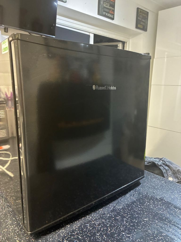 Table top mini freezer Russell Hobbs 